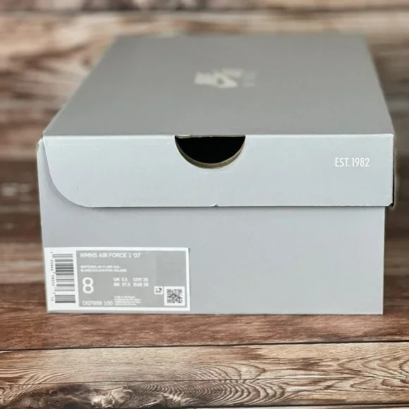 Nike Air Force 1 '07 Women’s Shoes White Solar Flare-Sail DQ7656 100 Size 8 New - Picture 10 of 10